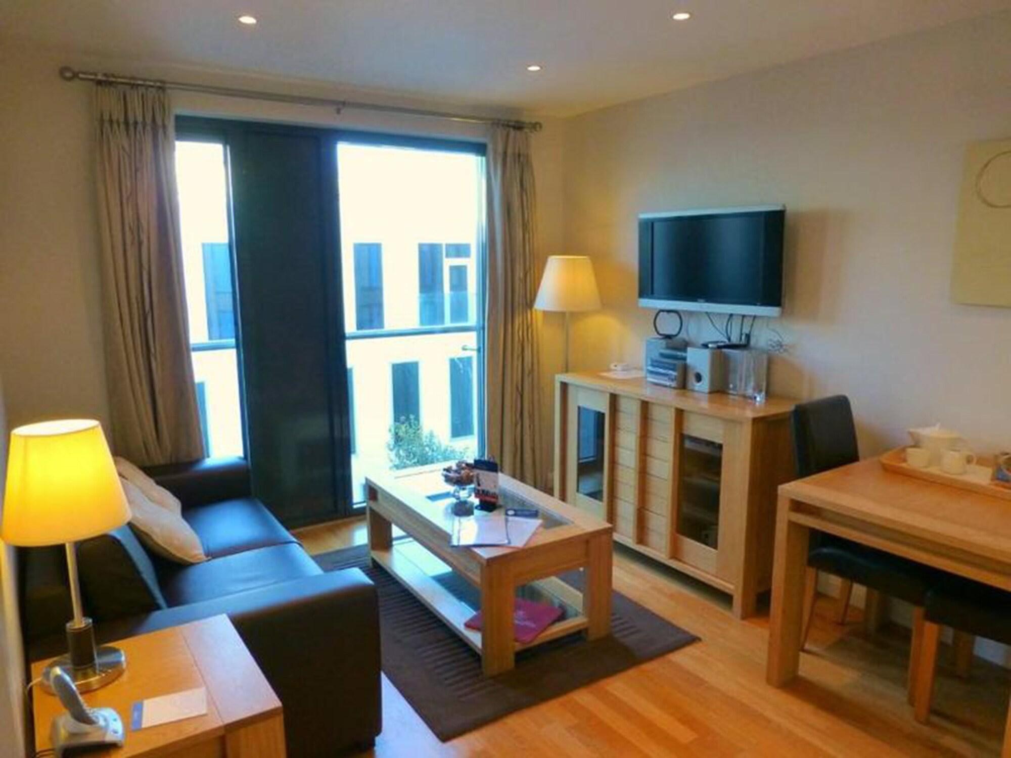Liberty Wharf Apartments Saint Helier Jersey Esterno foto