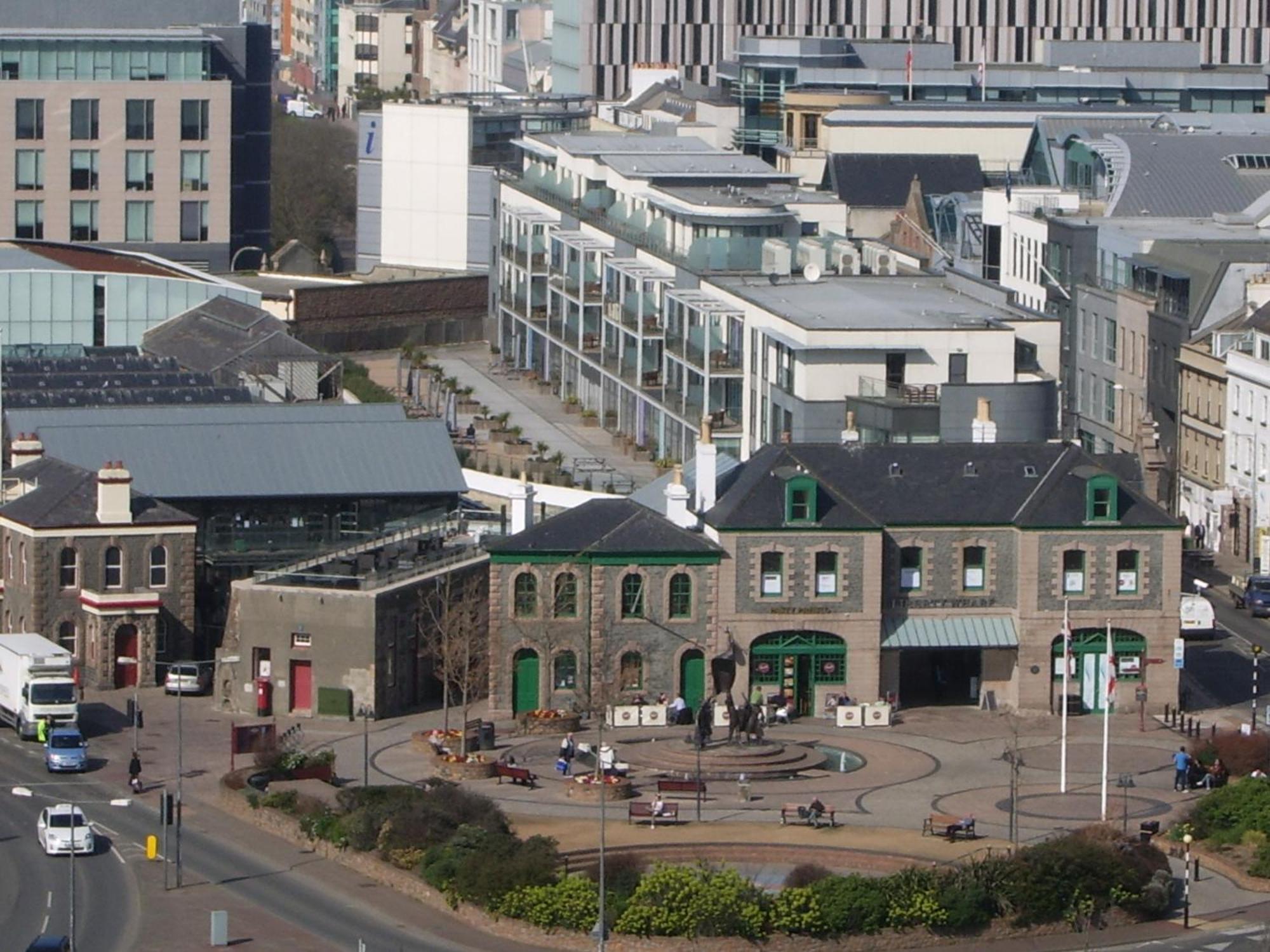 Liberty Wharf Apartments Saint Helier Jersey Esterno foto