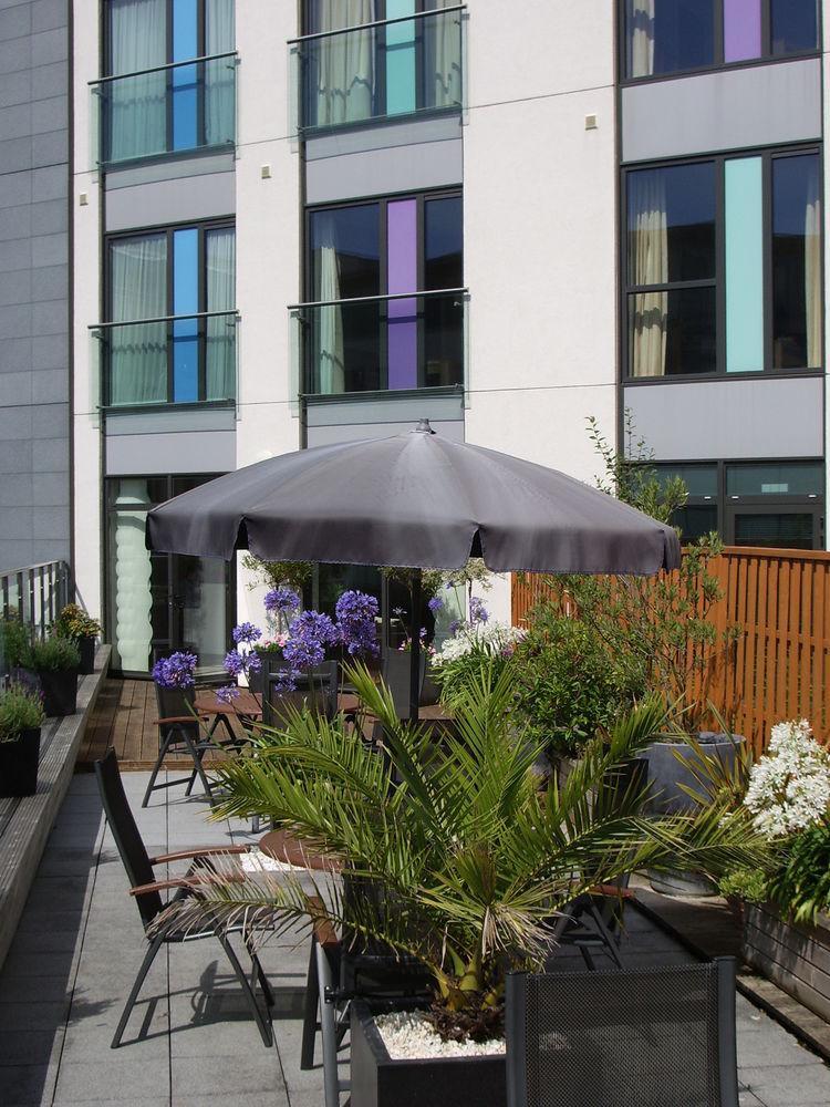 Liberty Wharf Apartments Saint Helier Jersey Esterno foto